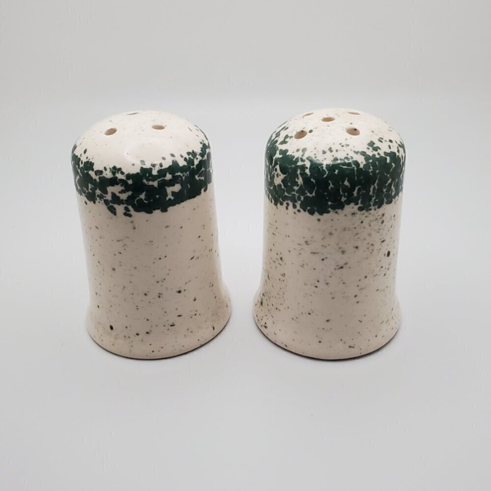 Gibson's Bird House Salt & Pepper Shakers - Picture 2 of 6